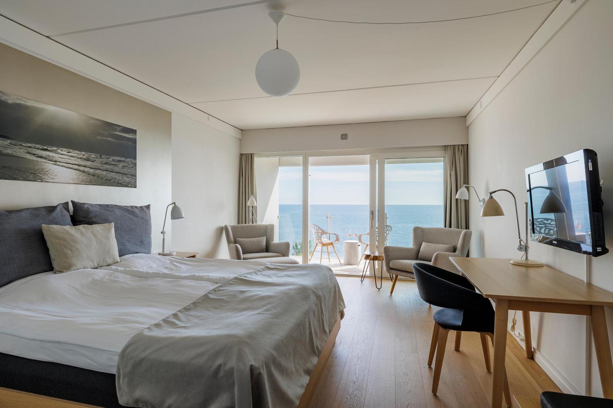 Fredensborg Badehotel Рённе Экстерьер фото