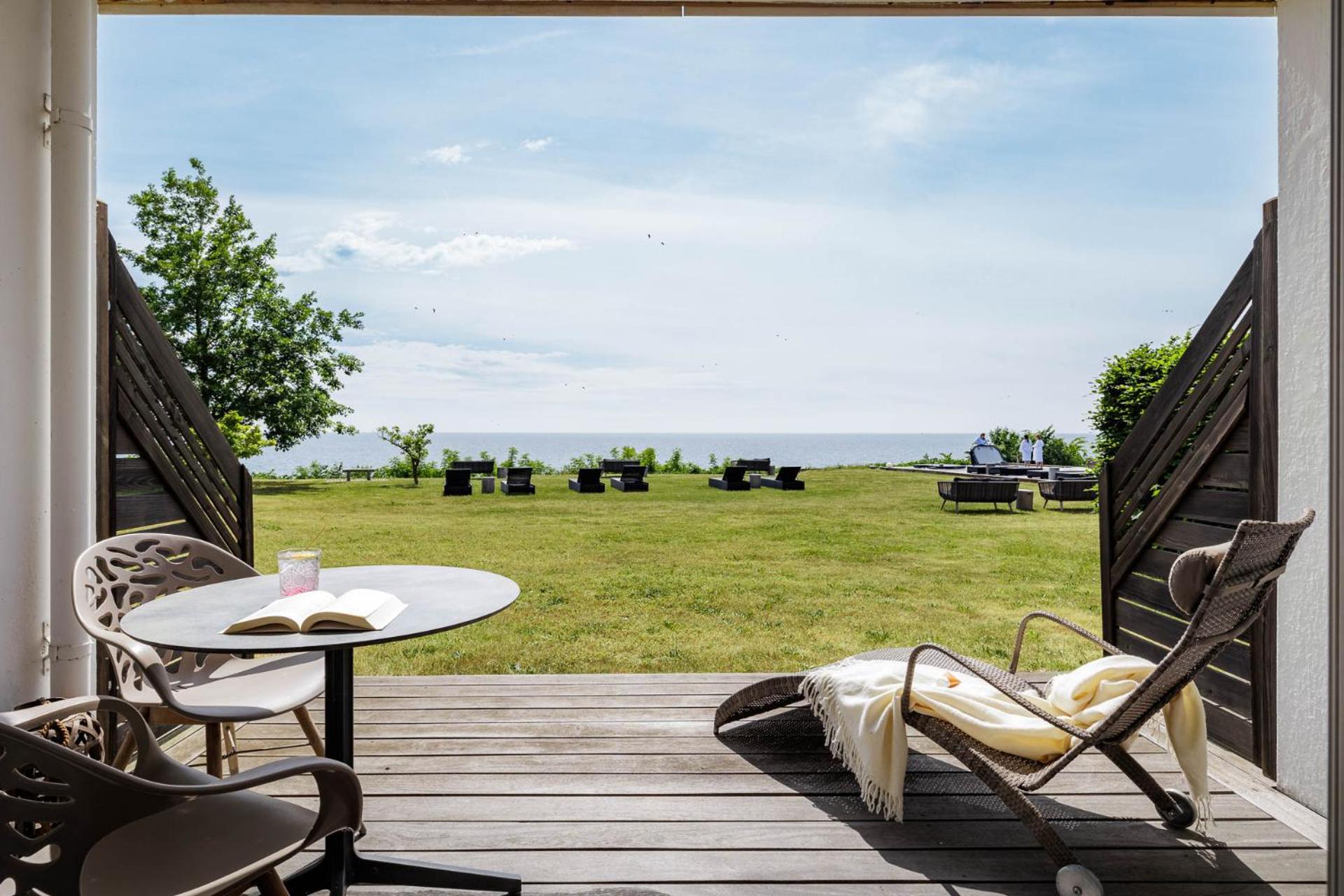 Fredensborg Badehotel Рённе Экстерьер фото